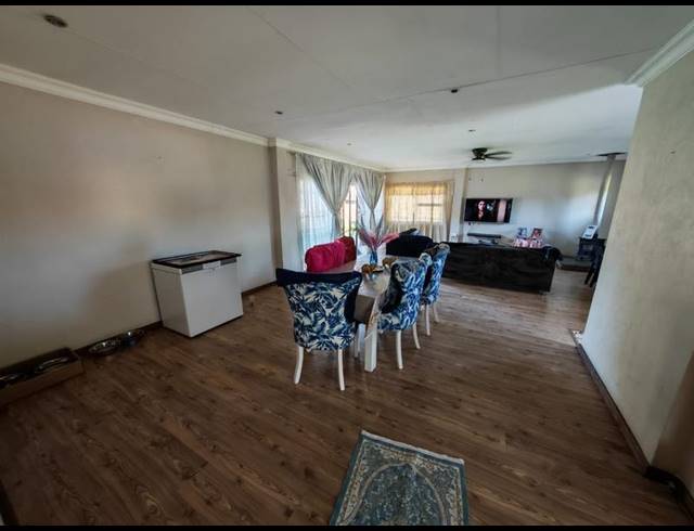 3 BEDROOM HOUSE FOR SALE IN VANDERBIJLPARK SE 1